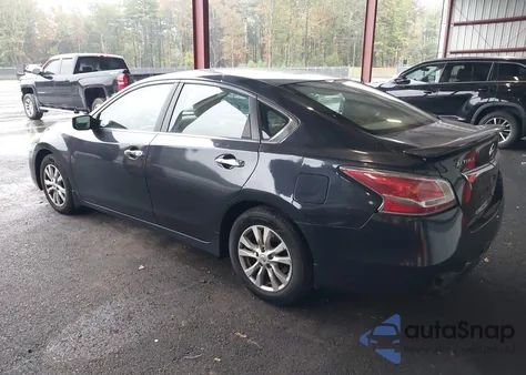 2015 Nissan Altima 2.5 S из США, поврежденный, VIN 1N4AL3AP0FC150258